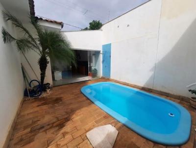 Casa para Loca&ccedil;&atilde;o na cidade de Ara&ccedil;atuba no bairro UMUARAMA